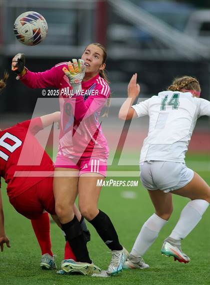 Thumbnail 2 in Lewisburg vs Bloomsburg (PIAA D4 2A First Round) photogallery.