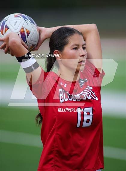 Thumbnail 1 in Lewisburg vs Bloomsburg (PIAA D4 2A First Round) photogallery.