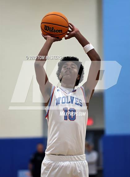 Thumbnail 2 in Cuthbertson @ Ballantyne Ridge photogallery.