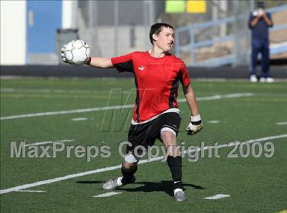 Thumbnail 1 in Lincoln vs. Rocky Mountain (CHSAA 5A District Playoffs) photogallery.