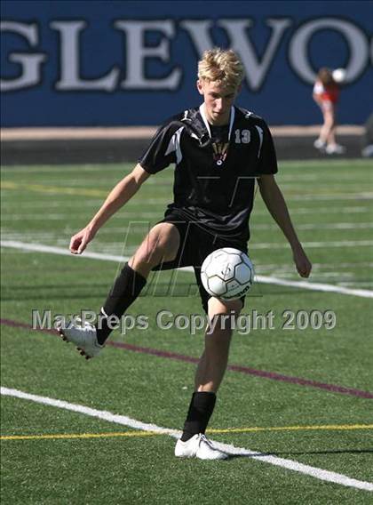 Thumbnail 3 in Lincoln vs. Rocky Mountain (CHSAA 5A District Playoffs) photogallery.