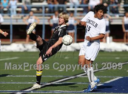 Thumbnail 2 in Lincoln vs. Rocky Mountain (CHSAA 5A District Playoffs) photogallery.