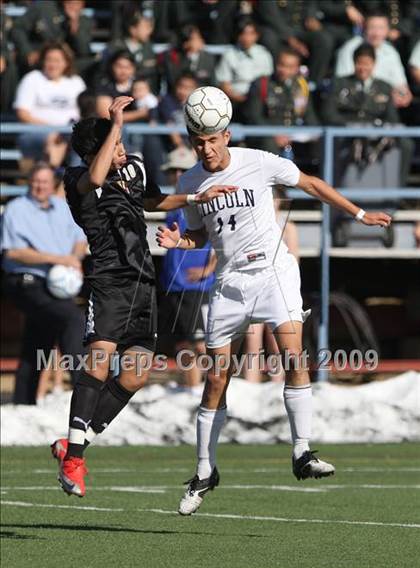 Thumbnail 2 in Lincoln vs. Rocky Mountain (CHSAA 5A District Playoffs) photogallery.