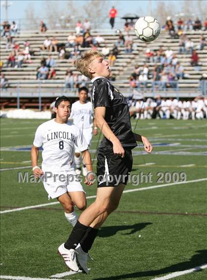Thumbnail 2 in Lincoln vs. Rocky Mountain (CHSAA 5A District Playoffs) photogallery.