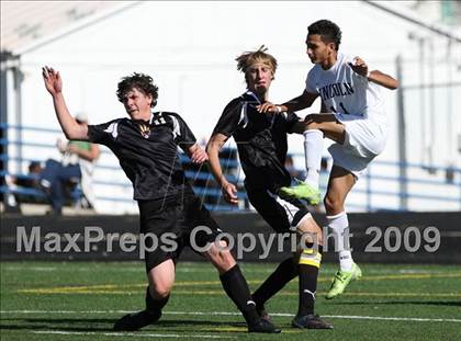 Thumbnail 1 in Lincoln vs. Rocky Mountain (CHSAA 5A District Playoffs) photogallery.