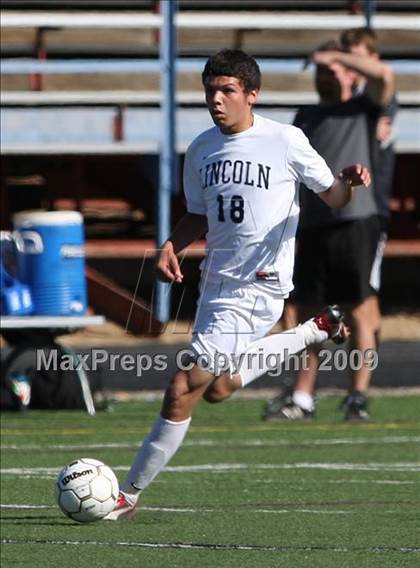 Thumbnail 1 in Lincoln vs. Rocky Mountain (CHSAA 5A District Playoffs) photogallery.
