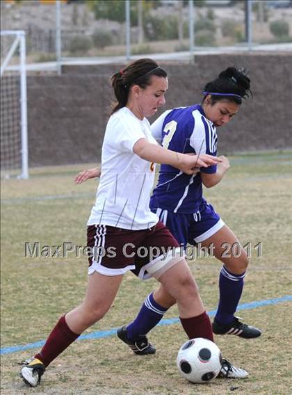 Thumbnail 3 in Sunrise Mountainvs Liberty (Las Vegas Kickoff) photogallery.