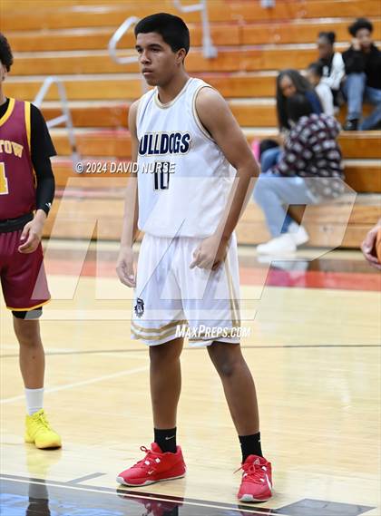 Thumbnail 2 in Barstow vs. Golden Valley photogallery.