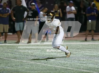 Thumbnail 2 in El Camino @ Carlsbad photogallery.
