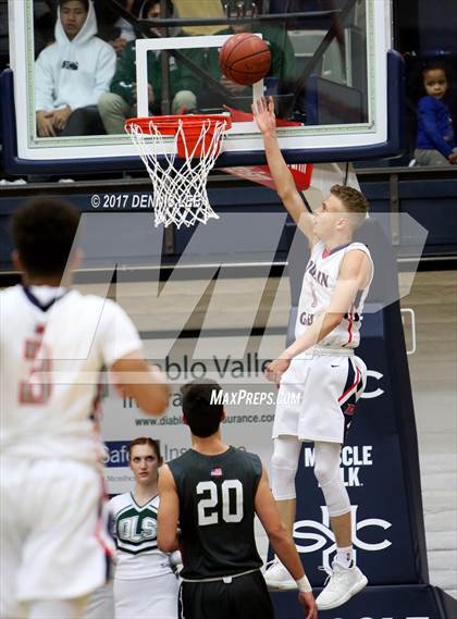 Thumbnail 1 in Dublin vs. De La Salle (CIF NCS D1 Final) photogallery.