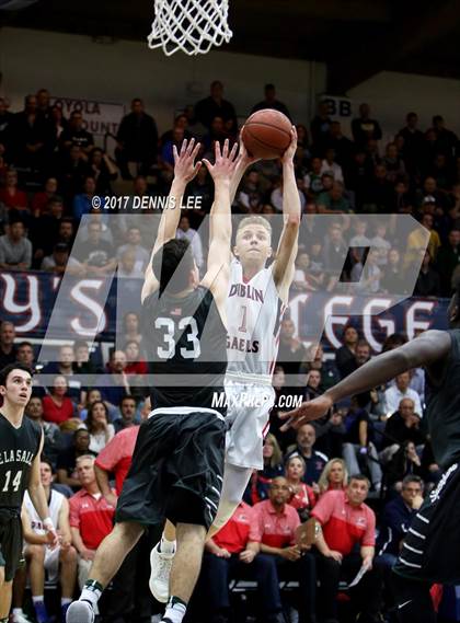 Thumbnail 2 in Dublin vs. De La Salle (CIF NCS D1 Final) photogallery.