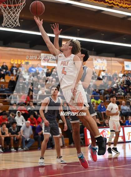 Thumbnail 3 in Poly vs. Foothills Christian (Torrey Pines Holiday Classic) photogallery.