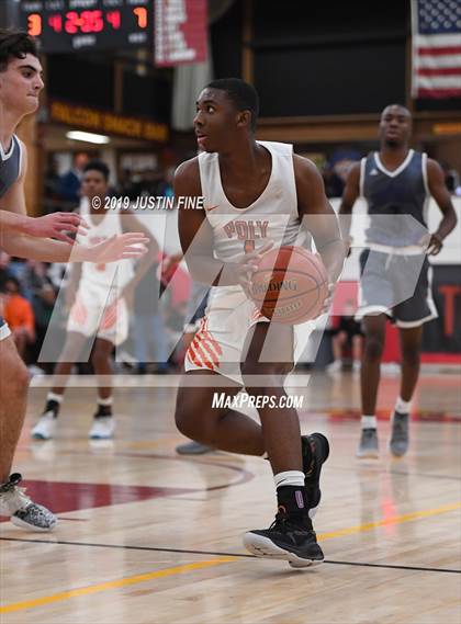 Thumbnail 2 in Poly vs. Foothills Christian (Torrey Pines Holiday Classic) photogallery.