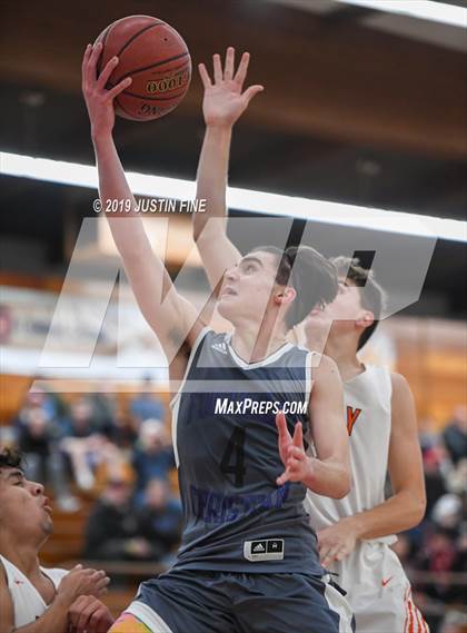 Thumbnail 3 in Poly vs. Foothills Christian (Torrey Pines Holiday Classic) photogallery.