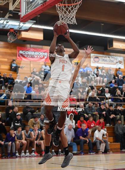 Thumbnail 3 in Poly vs. Foothills Christian (Torrey Pines Holiday Classic) photogallery.