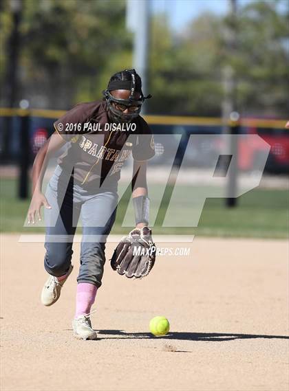 Thumbnail 3 in Valor Christian vs. Thomas Jefferson (CHSAA 4A Round1) photogallery.
