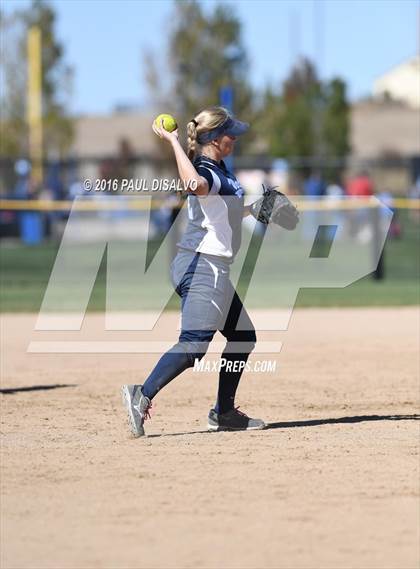 Thumbnail 1 in Valor Christian vs. Thomas Jefferson (CHSAA 4A Round1) photogallery.