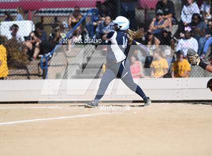 Thumbnail 3 in Valor Christian vs. Thomas Jefferson (CHSAA 4A Round1) photogallery.
