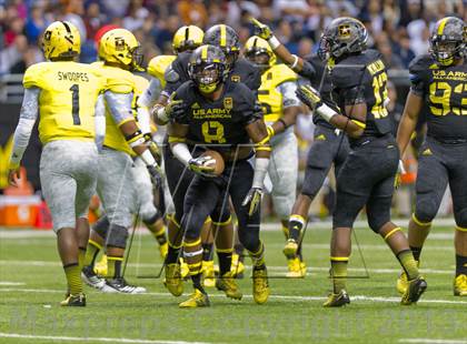 Thumbnail 2 in U.S. Army All-American Bowl photogallery.