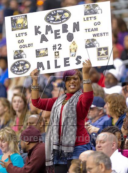 Thumbnail 1 in U.S. Army All-American Bowl photogallery.