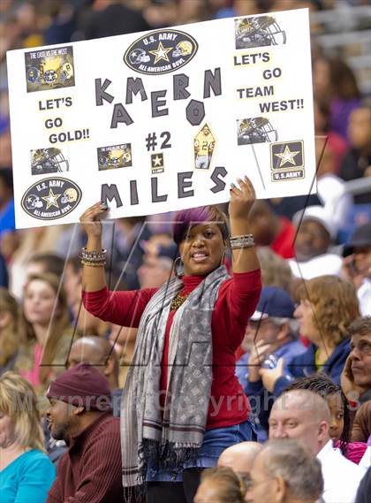 Thumbnail 3 in U.S. Army All-American Bowl photogallery.