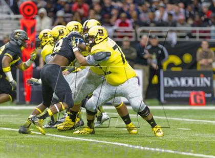 Thumbnail 2 in U.S. Army All-American Bowl photogallery.