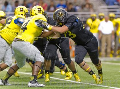 Thumbnail 3 in U.S. Army All-American Bowl photogallery.
