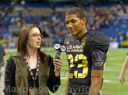 Thumbnail 3 in U.S. Army All-American Bowl photogallery.