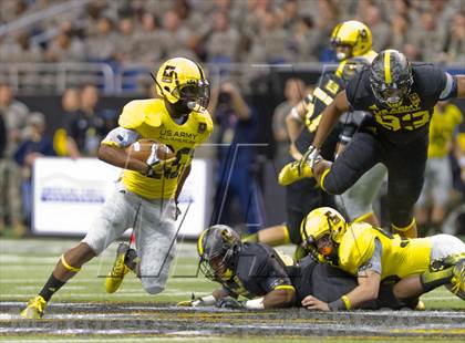 Thumbnail 1 in U.S. Army All-American Bowl photogallery.