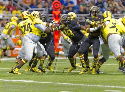 Thumbnail 1 in U.S. Army All-American Bowl photogallery.