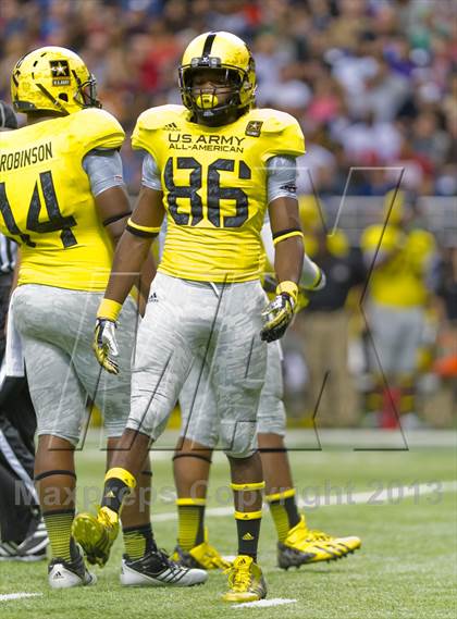 Thumbnail 3 in U.S. Army All-American Bowl photogallery.