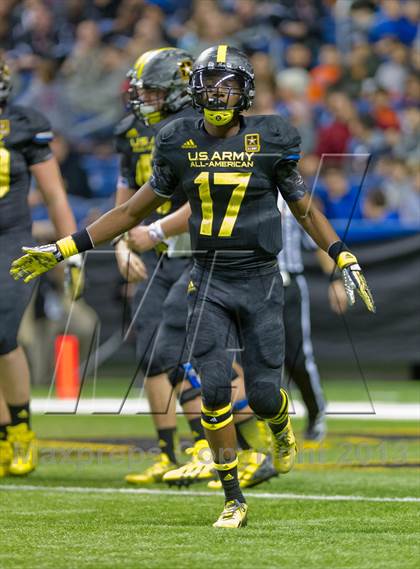 Thumbnail 3 in U.S. Army All-American Bowl photogallery.
