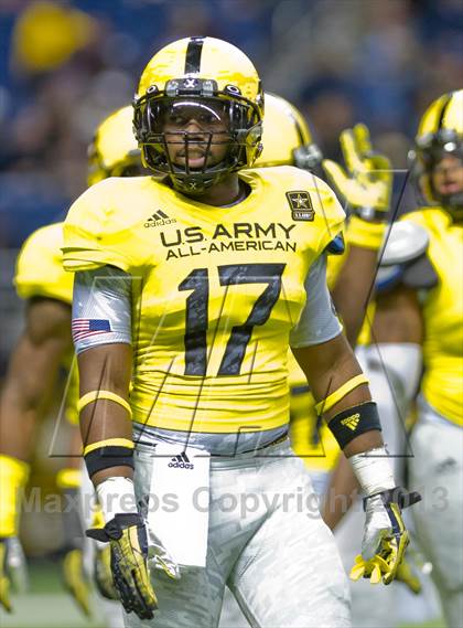 Thumbnail 3 in U.S. Army All-American Bowl photogallery.