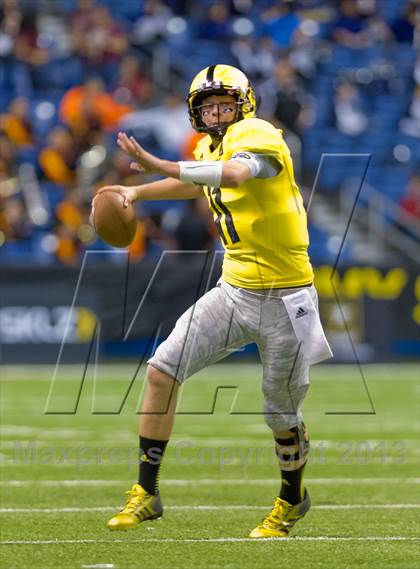 Thumbnail 3 in U.S. Army All-American Bowl photogallery.