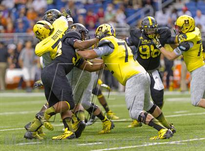 Thumbnail 1 in U.S. Army All-American Bowl photogallery.