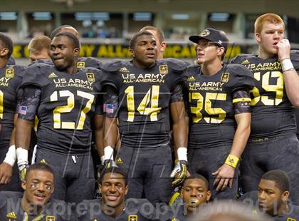 Thumbnail 1 in U.S. Army All-American Bowl photogallery.