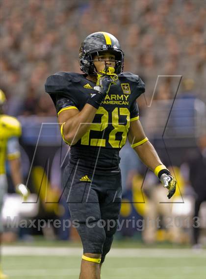 Thumbnail 2 in U.S. Army All-American Bowl photogallery.