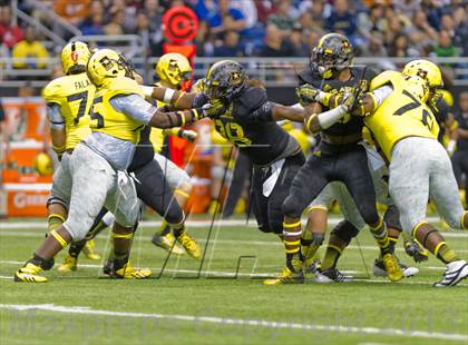 Thumbnail 3 in U.S. Army All-American Bowl photogallery.
