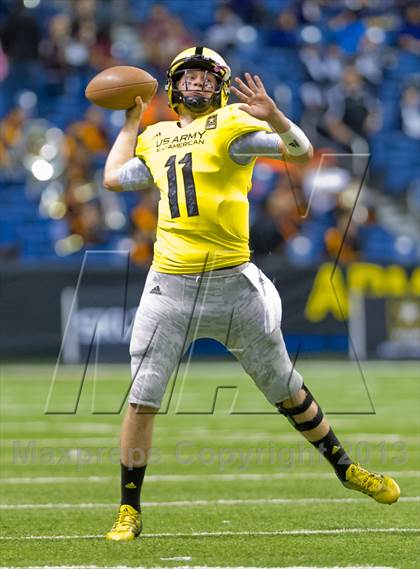 Thumbnail 1 in U.S. Army All-American Bowl photogallery.