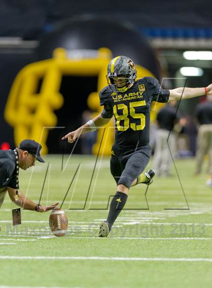 Thumbnail 1 in U.S. Army All-American Bowl photogallery.