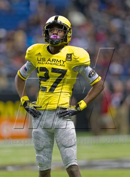 Thumbnail 2 in U.S. Army All-American Bowl photogallery.