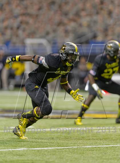 Thumbnail 3 in U.S. Army All-American Bowl photogallery.