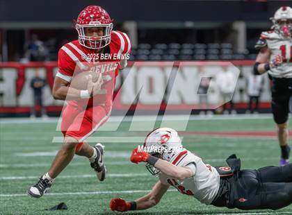 Thumbnail 2 in Lincoln County vs. Bowdon (GHSA A Division 2 Championship) photogallery.