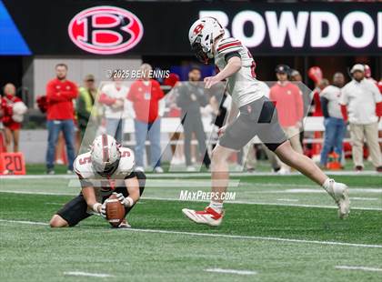 Thumbnail 2 in Lincoln County vs. Bowdon (GHSA A Division 2 Championship) photogallery.