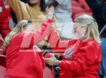 Thumbnail 3 in Lincoln County vs. Bowdon (GHSA A Division 2 Championship) photogallery.