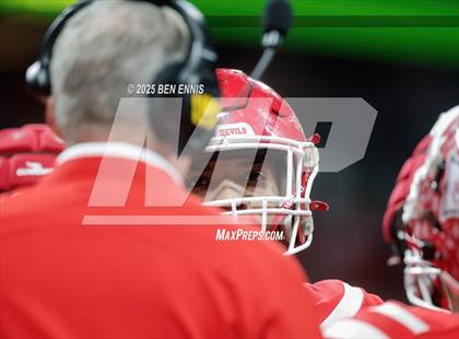 Thumbnail 1 in Lincoln County vs. Bowdon (GHSA A Division 2 Championship) photogallery.