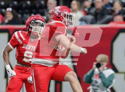 Thumbnail 2 in Lincoln County vs. Bowdon (GHSA A Division 2 Championship) photogallery.