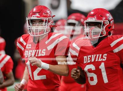 Thumbnail 3 in Lincoln County vs. Bowdon (GHSA A Division 2 Championship) photogallery.