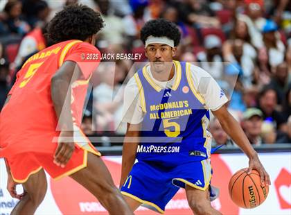 Thumbnail 3 in McDonald's All American photogallery.