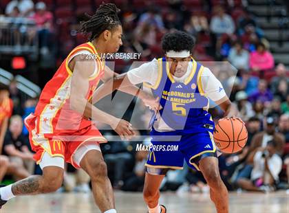 Thumbnail 1 in McDonald's All American photogallery.